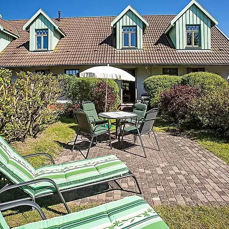 Holiday home Ferienhaussiedlung Strandperlen Kuestenhof 2c Typ V